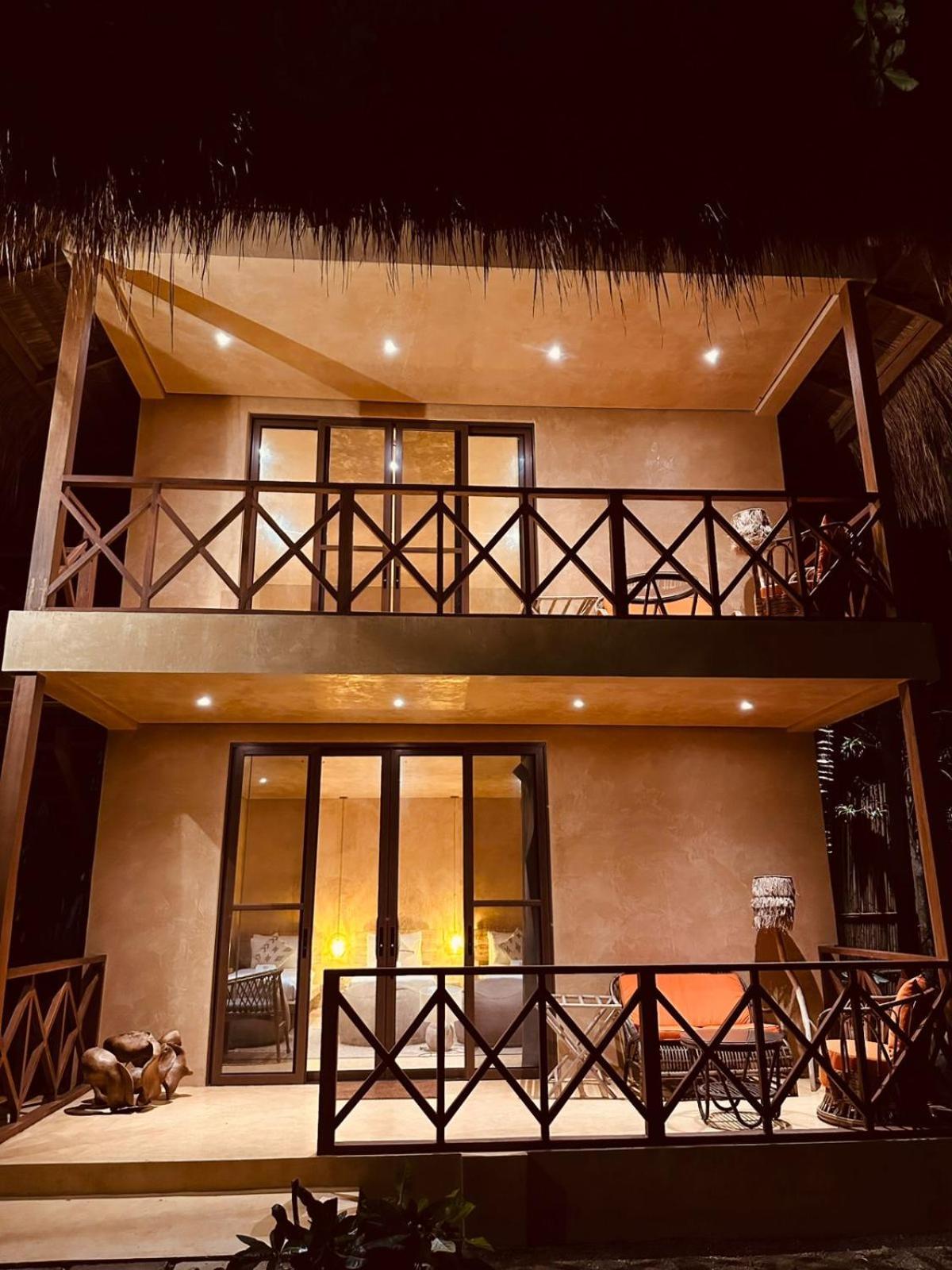 Sunset At Las Cabanas El Nido Exterior photo